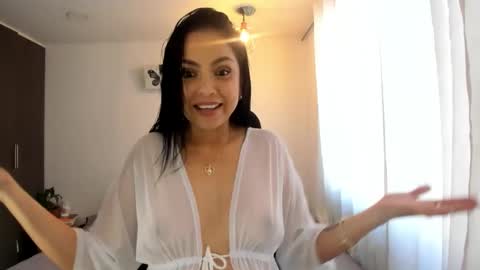 Snapshot of nicole_lustt chatting on January 2026 01:57:01 PM Nicole online show from January 2026 01:57:01 PM