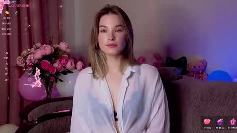 Snapshot of nicole_w00 chatting on February 2026 02:40:02 AM Nicole online show from February 2026 02:40:02 AM