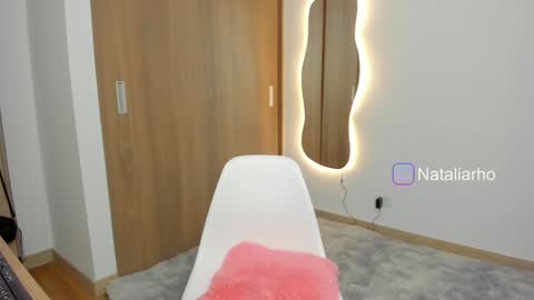 N A T A L I A online show from December 2024 10:41:01 PM