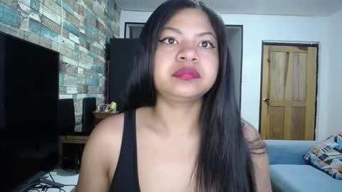 Snapshot of nicoleebon chatting on October 2025 10:56:02 AM Nicole online show from October 2025 10:56:02 AM