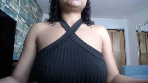 Nicole online show from April 2026 03:01:02 PM