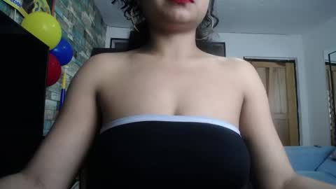 Nicole online show from July 2026 06:58:02 PM