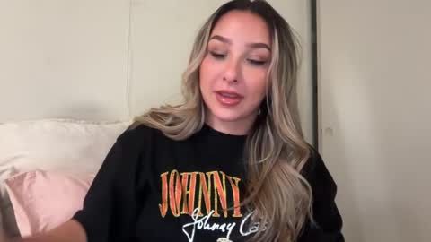 nicolelovesyou444 online show from October 2025 11:40:01 AM