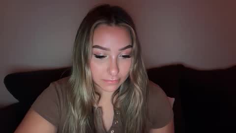 nicolelovesyou444 online show from November 2025 12:59:02 PM