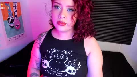 Nico online show from February 2025 08:44:02 PM