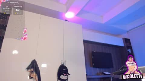 Nicol  online show from April 2026 02:21:01 PM