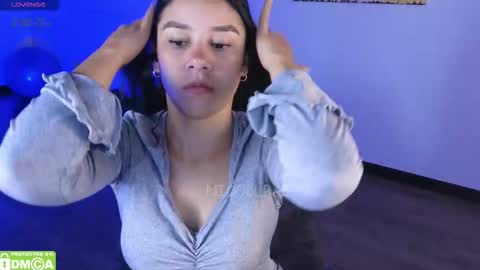 Nicoll  Independent model online show from February 2026 07:30:01 AM