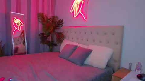 NicolRos online show from June 2026 02:49:01 PM