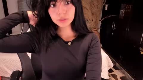 Snapshot of nicolross_ chatting on July 2026 12:37:02 AM NicolRoss online show from July 2026 12:37:02 AM