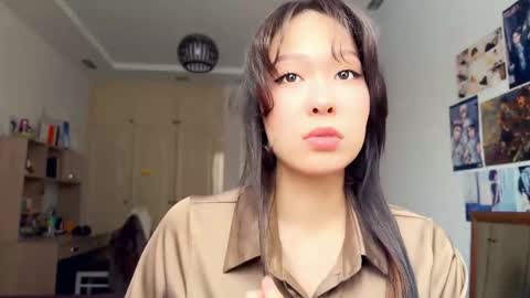 Snapshot of nievesshippey chatting on February 2026 04:42:01 AM Hanna online show from February 2026 04:42:01 AM