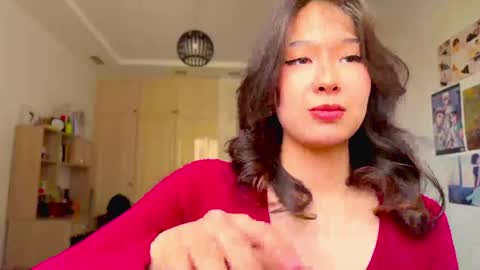 Snapshot of nievesshippey chatting on April 2026 07:44:01 AM Hanna online show from April 2026 07:44:01 AM