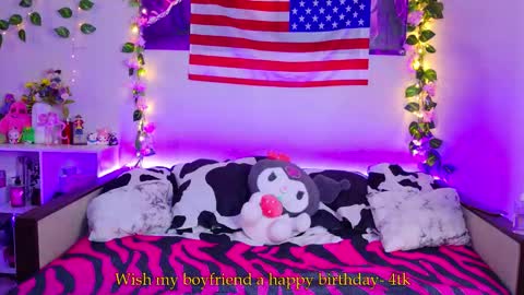 Snapshot of night_angell chatting on November 2025 01:13:01 PM Night angel online show from November 2025 01:13:01 PM