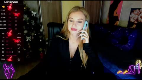 nigo_nika online show from December 2024 12:06:02 PM