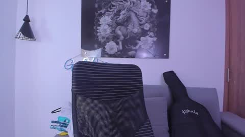 Niick online show from January 2025 12:50:01 AM