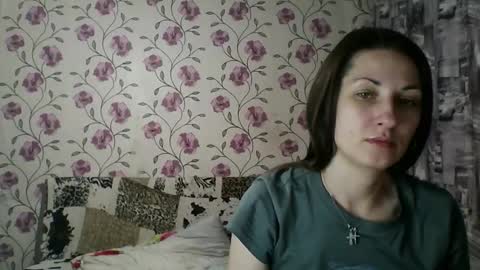 nika_smily online show from November 2025 04:28:02 PM