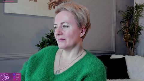 Nika online show from February 2025 01:11:02 PM