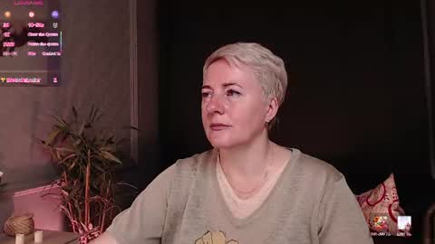 Snapshot of nika_smit chatting on July 2026 05:10:02 AM Nika online show from July 2026 05:10:02 AM