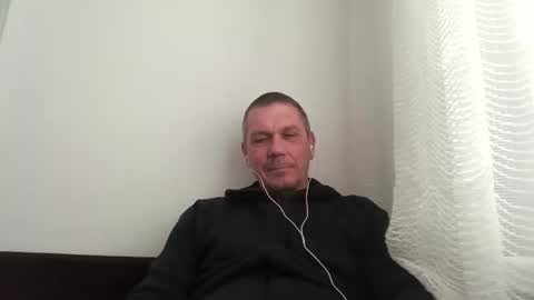 Snapshot of nikan77 chatting on January 2026 01:02:02 PM nikan77 online show from January 2026 01:02:02 PM