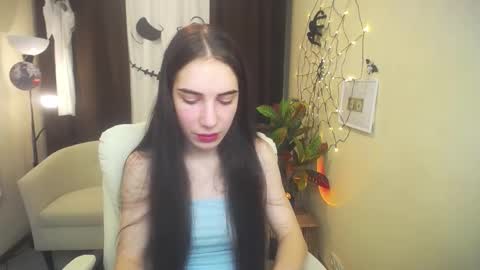 nikastarkk online show from October 2025 06:52:01 PM