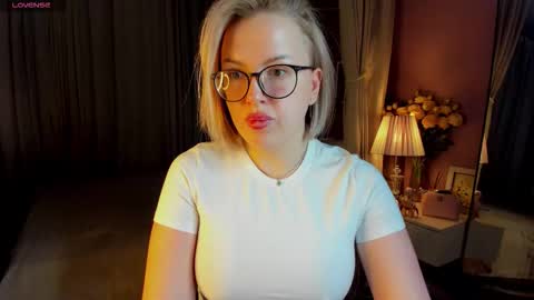 Nikki online show from January 2026 12:58:01 AM