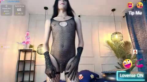 Snapshot of nikki_vesper chatting on May 2026 03:56:02 AM nikki_vesper online show from May 2026 03:56:02 AM