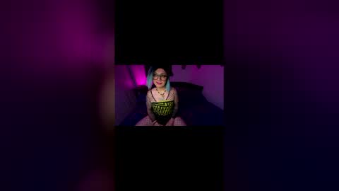 Nikki Neverland online show from March 2026 04:27:01 AM