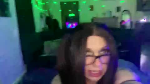 Snapshot of nikkineverlands chatting on June 2026 03:23:02 PM Nikki Neverland online show from June 2026 03:23:02 PM