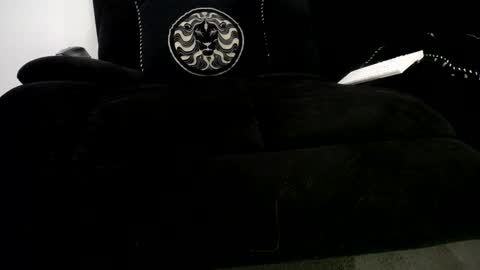 Snapshot of nikkkibabyyyy chatting on November 2025 04:07:02 PM Niquita Sparkles online show from November 2025 04:07:02 PM