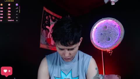 Nikky online show from April 2026 01:19:01 PM