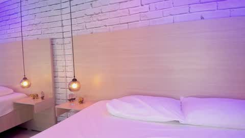 Nikky Dean online show from October 2025 03:31:02 AM