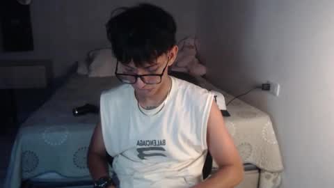 Snapshot of niklaus_wolf chatting on September 2025 07:10:02 AM niklaus_wolf online show from September 2025 07:10:02 AM