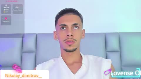    online show from October 2025 04:35:02 AM