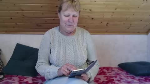 Nikole1 online show from April 2026 10:19:02 AM