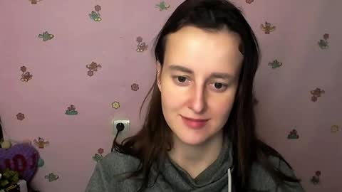 Nikolleta online show from December 2025 12:21:02 PM