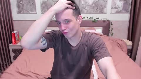 Nikolos online show from January 2025 11:02:02 PM