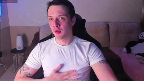 Nikolos online show from February 2025 03:45:02 PM