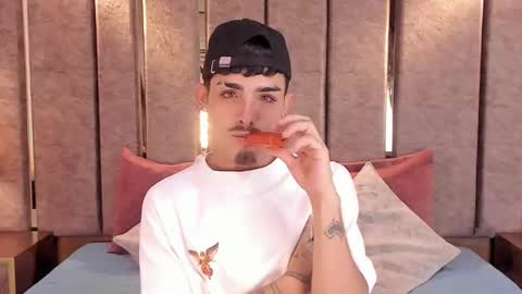 Niko Stone online show from April 2026 03:04:02 AM