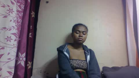 nilah online show from October 2025 07:37:01 PM