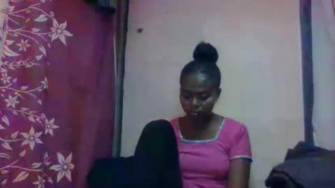 nilah online show from November 2025 06:58:01 AM