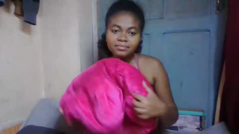 Snapshot of nilahmarie chatting on May 2026 05:02:01 AM nilah online show from May 2026 05:02:01 AM
