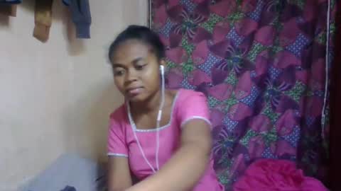 Snapshot of nilahmarie chatting on May 2026 07:08:02 PM nilah online show from May 2026 07:08:02 PM