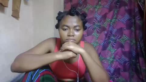 Snapshot of nilahmarie chatting on June 2026 07:21:02 AM nilah online show from June 2026 07:21:02 AM