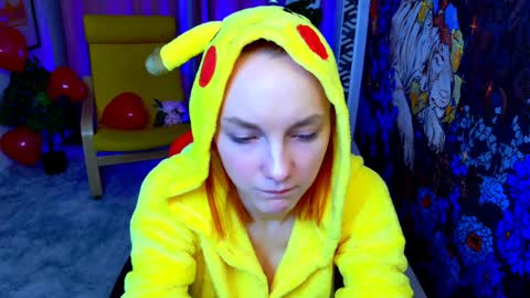 Nillie online show from February 2025 04:27:01 AM