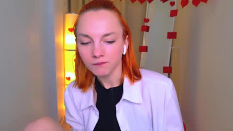 Nillie online show from February 2025 01:54:01 AM