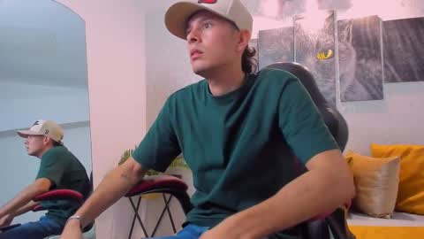 Nils online show from March 2025 05:05:02 AM