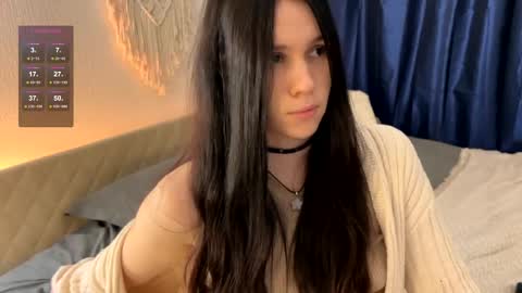 Jennet online show from December 2024 07:36:01 PM