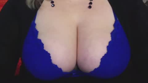 Blonde Nimpho online show from March 2025 11:50:01 AM