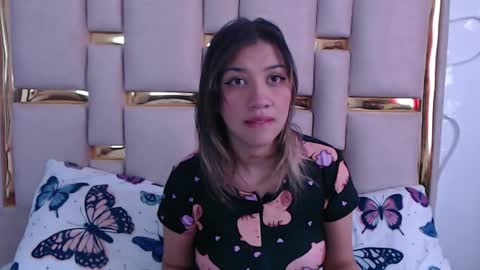 Nina Carther online show from October 2025 11:58:01 AM