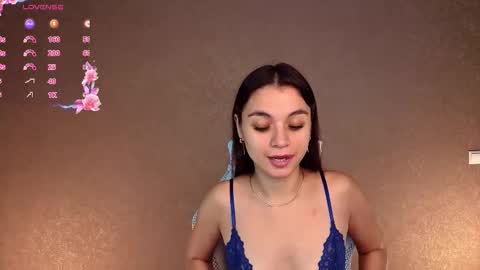 Ketrin online show from September 2025 03:17:02 AM