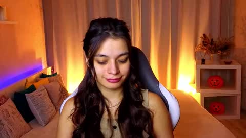 Ketrin online show from November 2025 03:12:01 AM